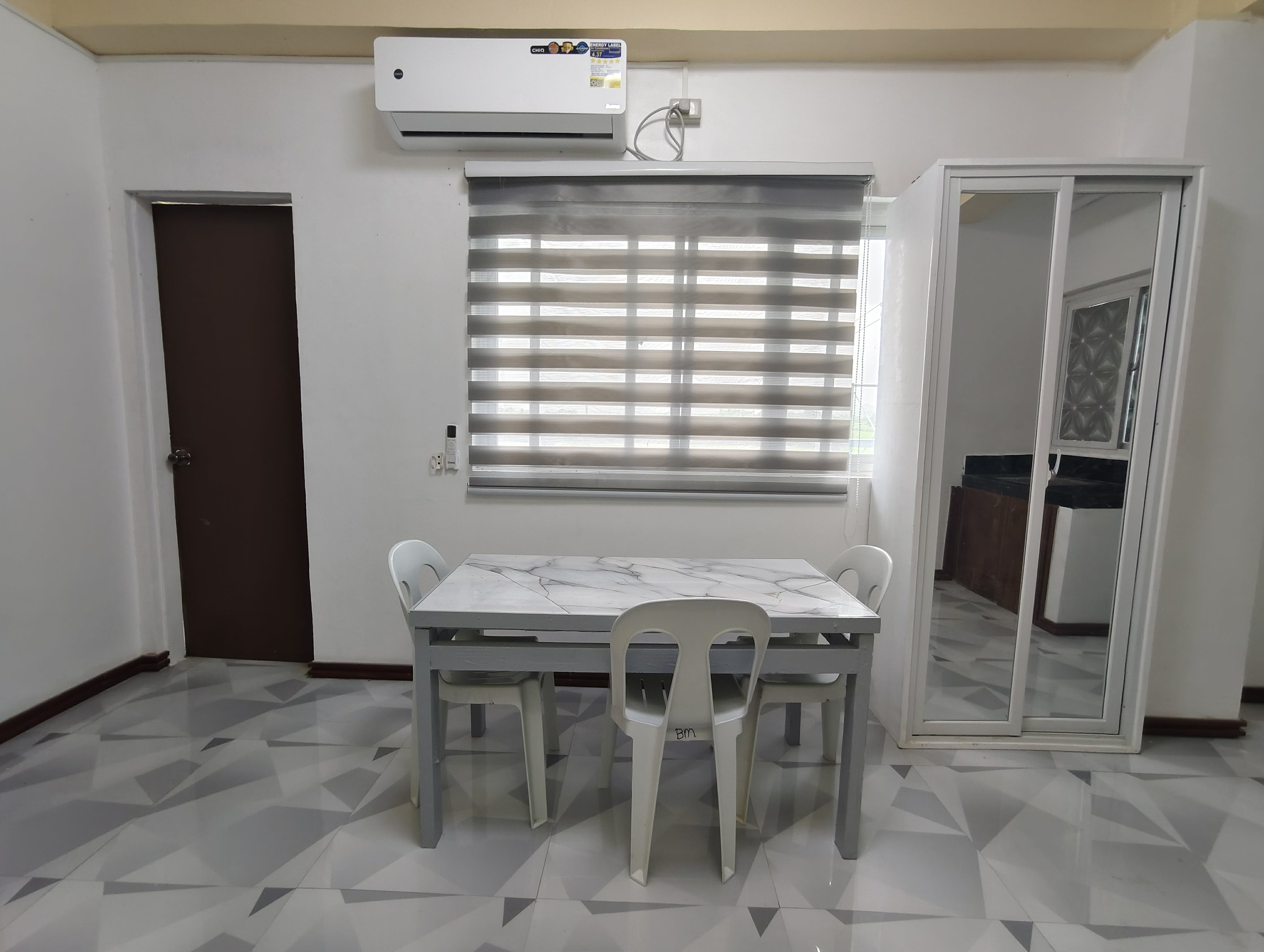 deluxe room - Image 4